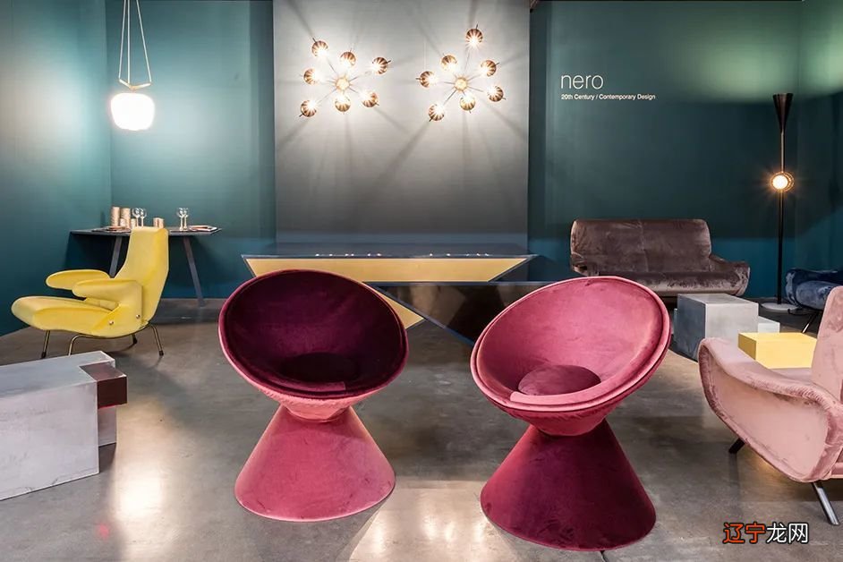 Prada背后的男人，上海荣宅的设计师，家里却破到网友都不想住？