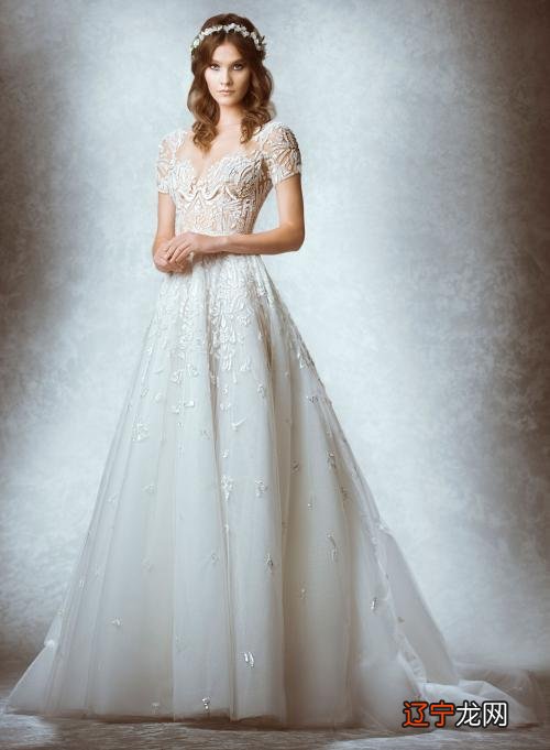 BLACKPINK的MV太豪华，仿佛看了场时装秀，香奈儿私人定制款全齐