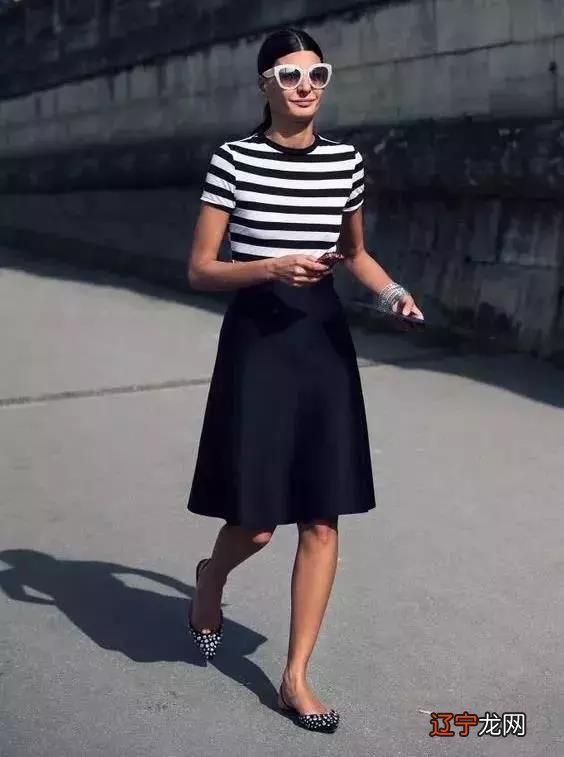 旧爱新欢的“条纹”，如何显时髦？提炼穿搭妙招，招招让你成高手