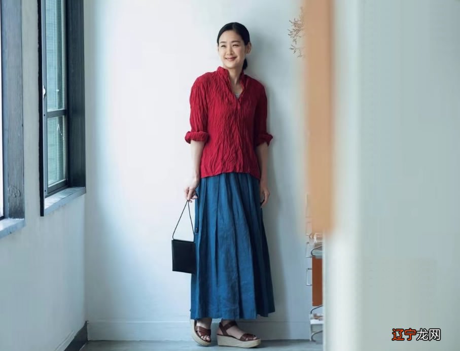 我敢说，你对“棉麻”一无所知！40＋女人的森系风穿搭，高级大气