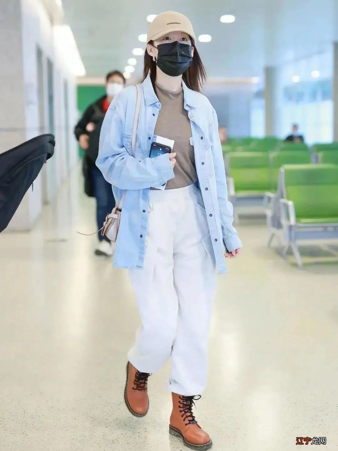 穿搭示范｜马丁靴的各种时髦look！