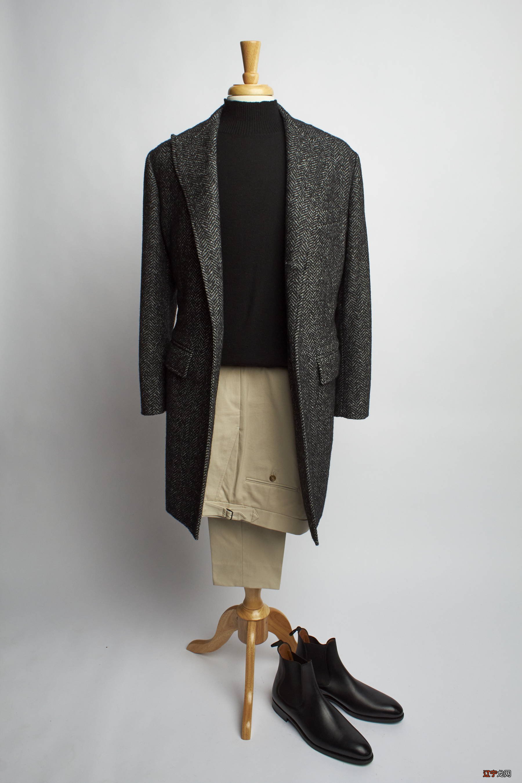 胶囊衣橱:用你现有的经典款,创造无限的搭配和造型,做到很简单