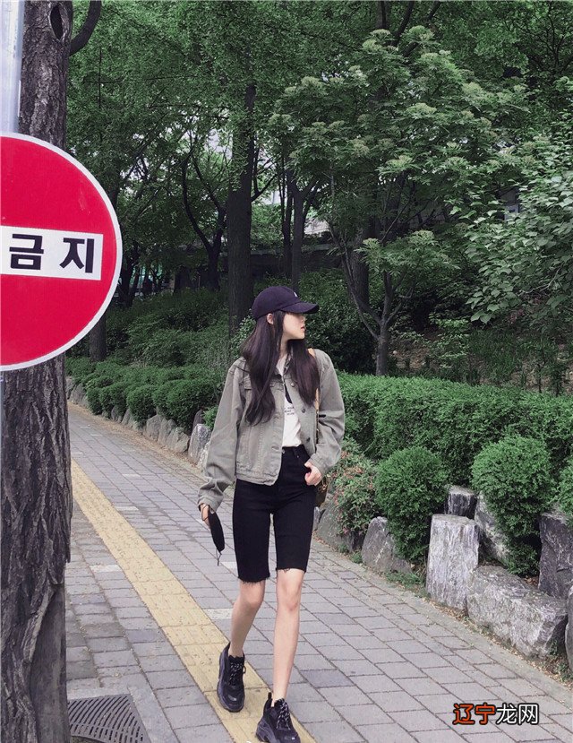 为什么你穿骑士裤“土味十足”?今年流行这样穿,遮肉显瘦又百搭