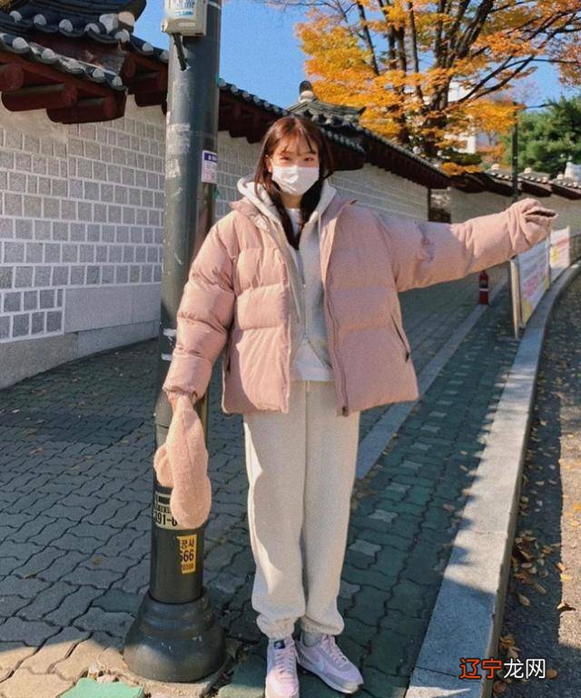 wow，这件单品好神奇，穿在外套里边，臃肿感就没了