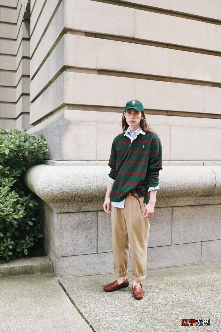 男生衣柜里排名第二的卫衣,你穿得邋里邋遢不合适吧?