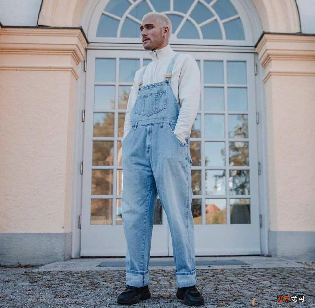 男生衣柜里排名第二的卫衣,你穿得邋里邋遢不合适吧?