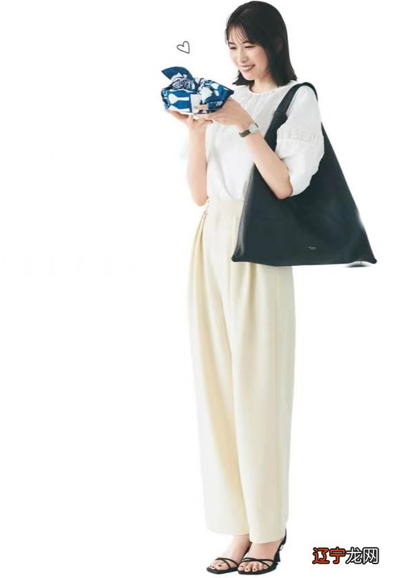 瞬间被惊艳!魅力女人的“摩登穿搭”大揭底,这也太好看了吧