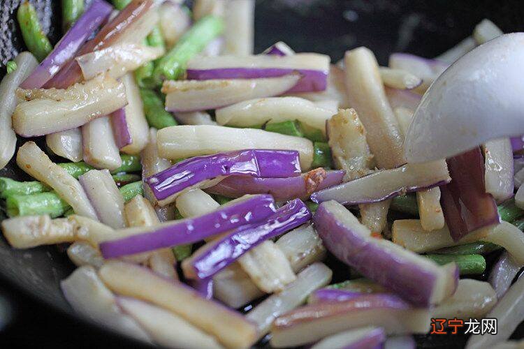 豆角和茄子怎么炒好吃