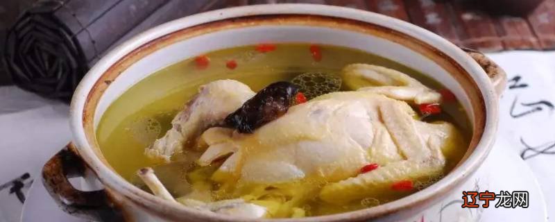 老鸭汤适合放什么东西