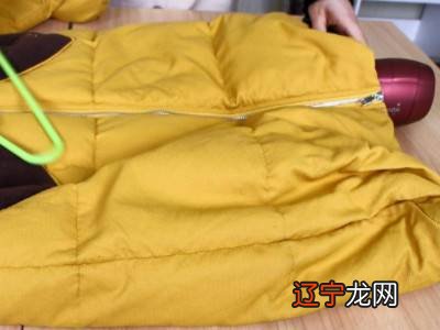 吹风机吹羽绒服怎么吹