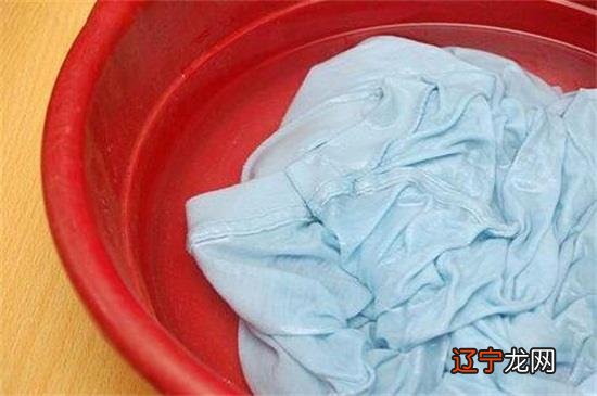 发霉的东西怎样才能洗掉