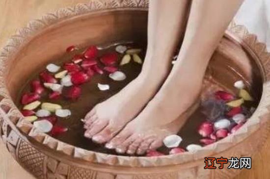 泡脚泡久了的危害