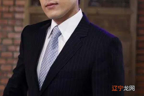 白领,蓝领,金领,的区别有哪些 白领、蓝领、金领的不同