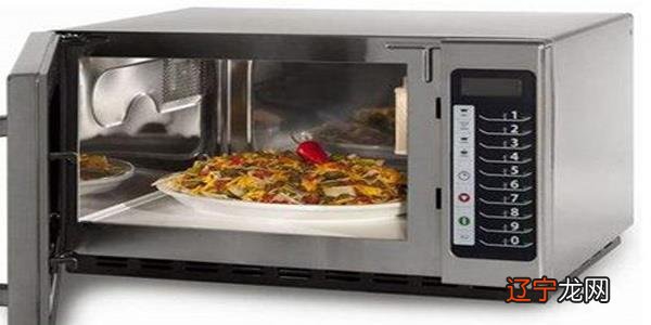 微波炉和光波炉有什么区别哪个好 光波炉利用远红外线加热